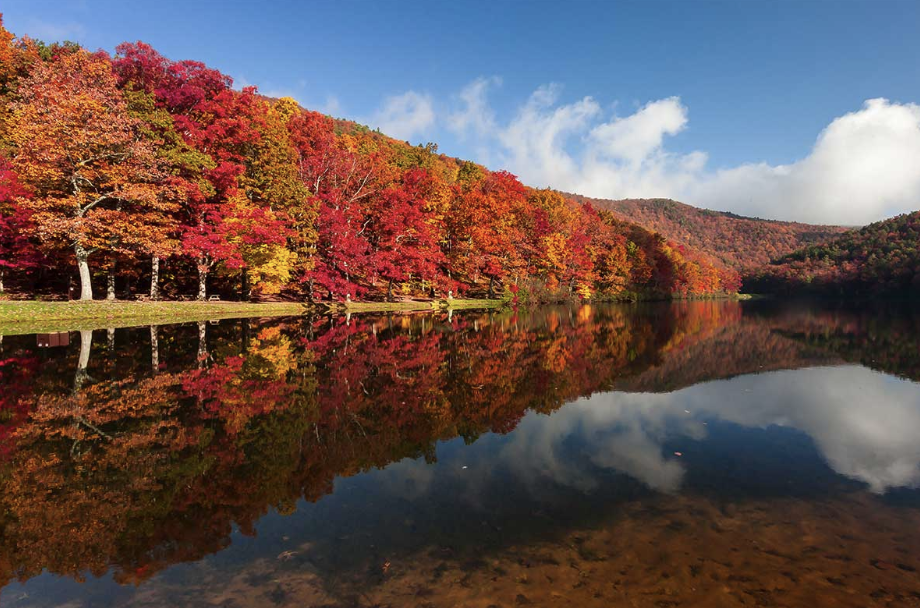 Why Fall Is the Best Season for a Nature Getaway